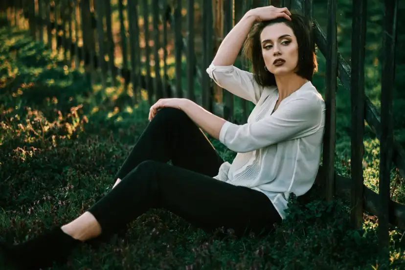 Co ubrać na sesję kobiecą, aby wyglądać pięknie i czuć się komfortowo