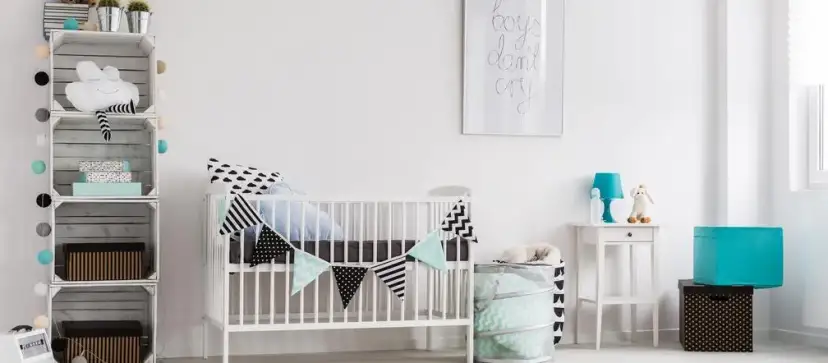 Czy łóżeczko może stać pod oknem? Bezpieczeństwo i komfort dziecka