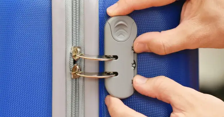 Jak otworzyć walizkę z szyfrem TSA i uniknąć frustracji
