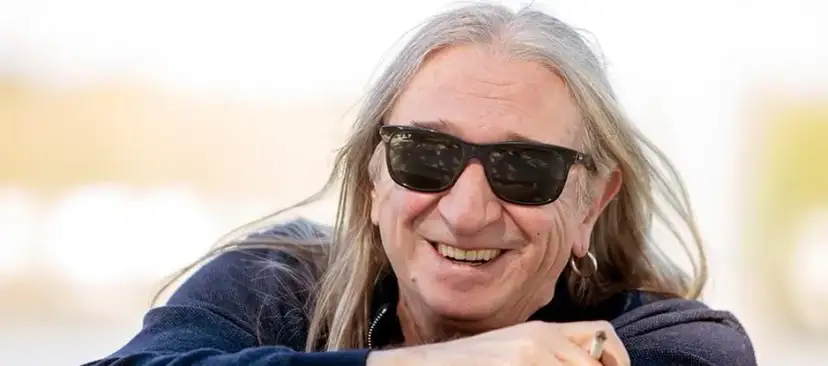 Letras de Rosendo Mercado: Flojos de Pantalón y su profundo significado