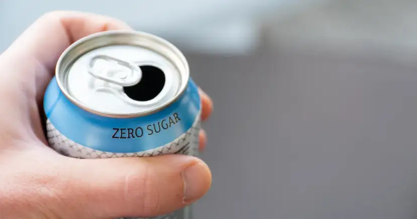 Napoje zero na diecie: Sojusznik czy pułapka? Prawda o słodzikach