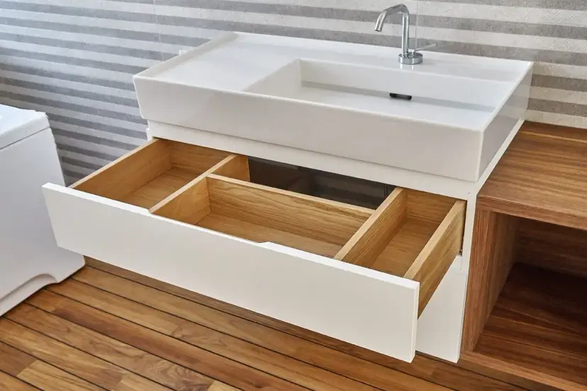 Jak zrobić szafki łazienkowe? DIY poradnik krok po kroku.