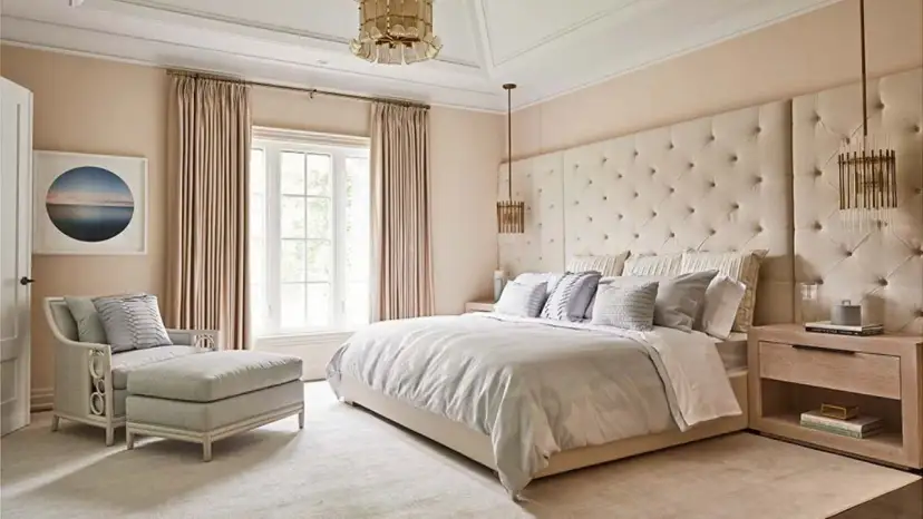 Jak pościelić łóżko w hotelu? Odtwórz luksus w sypialni!