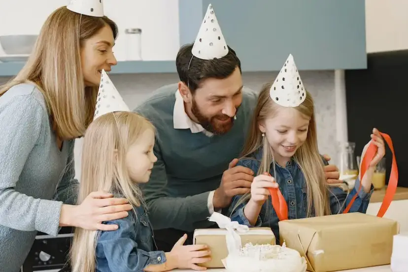 Jaki prezent dla 8 latka, który zachwyci i sprawi radość?