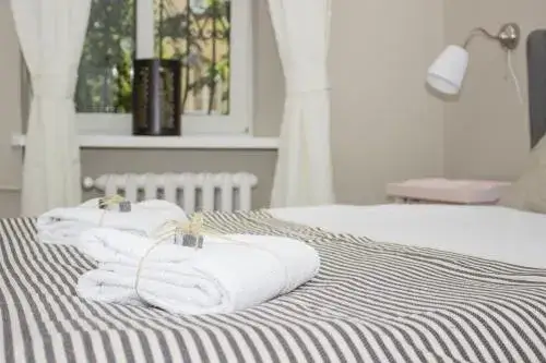 Hostel czy hotel? Wybierz idealny nocleg: cena, komfort, atmosfera