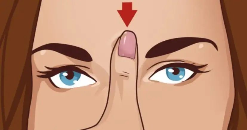 Jak pozbyć się pryszcza między brwiami? Szybkie triki i prewencja