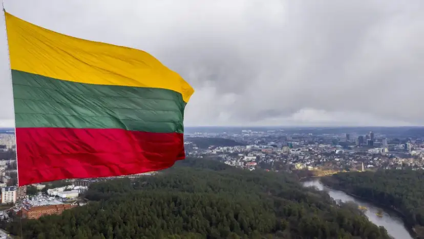 Jak wygląda flaga Litwy? Kolory i znaczenie, które musisz znać