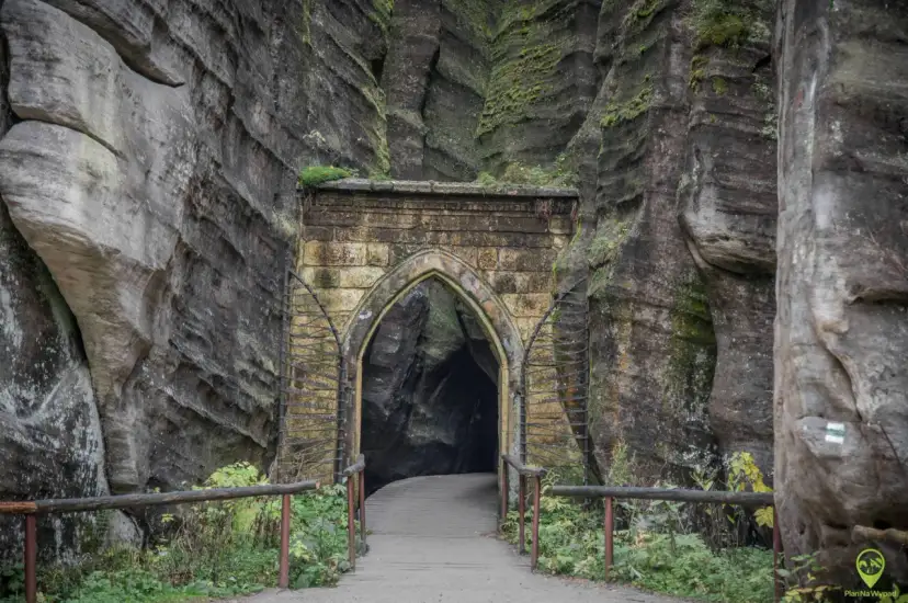 Skalne Miasto Adrszpach-Teplice: Który szlak wybrać? Poradnik