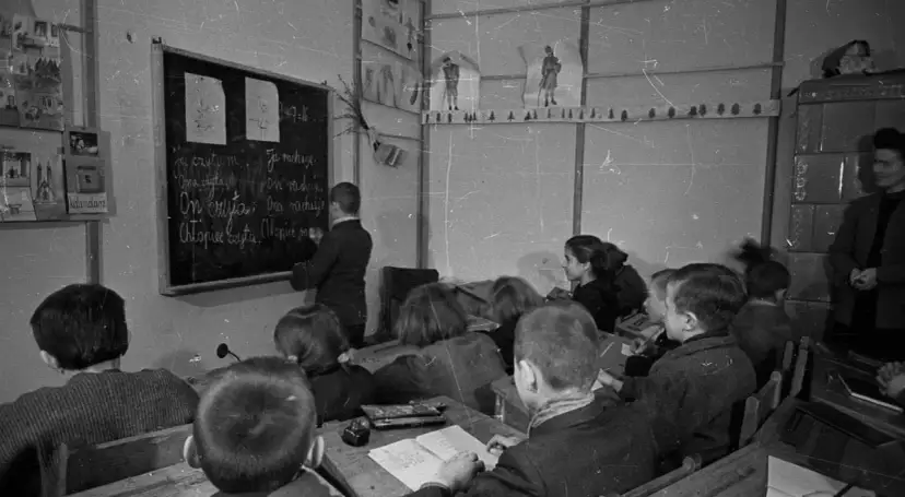 Szkoła dla niesłyszących Warszawa plac Trzech Krzyży - edukacja dla dzieci