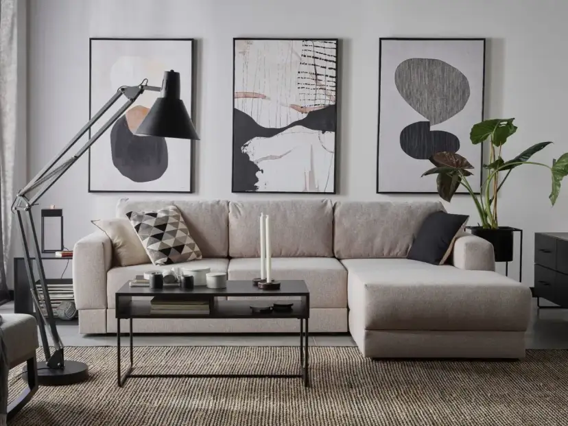 Jakie obrazy do salonu wybrać, aby stworzyć wyjątkowy klimat?