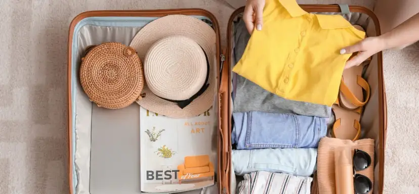 Czy można przewozić pamiątki w bagażu podręcznym? Zasady i ograniczenia