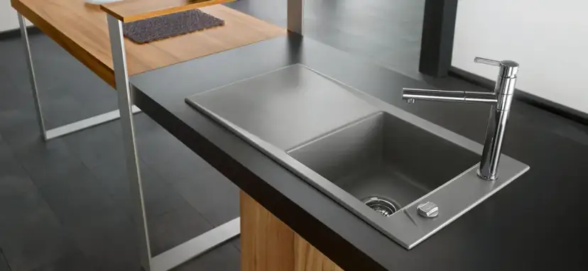 Jak wyjąć zlew z blatu bez uszkodzeń - krok po kroku do sukcesu