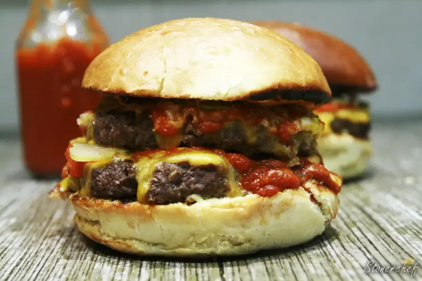 Najlepszy ser do burgera: Topnienie i ciągliwość jak z restauracji
