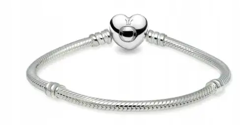 Ile kosztuje bransoletka Pandora? Ceny, modele i promocje, które musisz znać