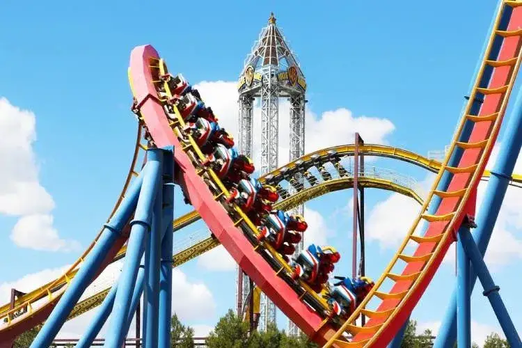 Parque atracciones Warner Madrid: atracciones, horarios y consejos útiles