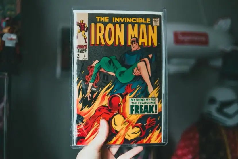 Okładka "The Invincible Iron Man" z 1968 roku. Czy komiks to literatura? Ta okładka z płonącym Iron Manem ratującym kobietę sugeruje, że tak.