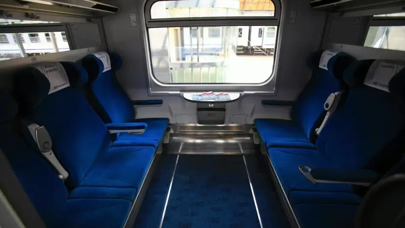 PKP Intercity: Gdzie jest Twój pociąg? Śledź go na żywo!