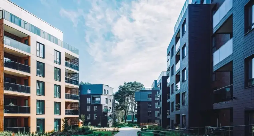 Co to jest budynek mieszkalny? Kluczowe informacje i definicje