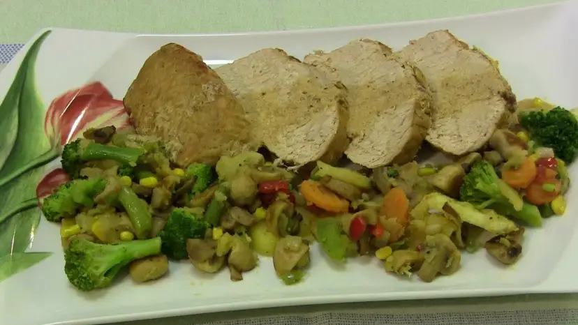 Jak zrobić dietetyczny schab? Soczysty i zdrowy bez smażenia!