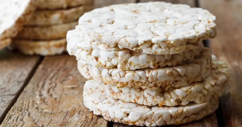 Ile kalorii mają wafle ryżowe? Prawda o IG i diecie.