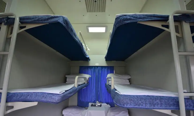 Jak wygląda wagon sypialny w intercity? Zobacz jego unikalne cechy