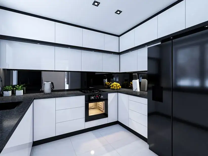 Jakie płytki wybrać do białej kuchni z czarnym blatem, aby zachwycały?