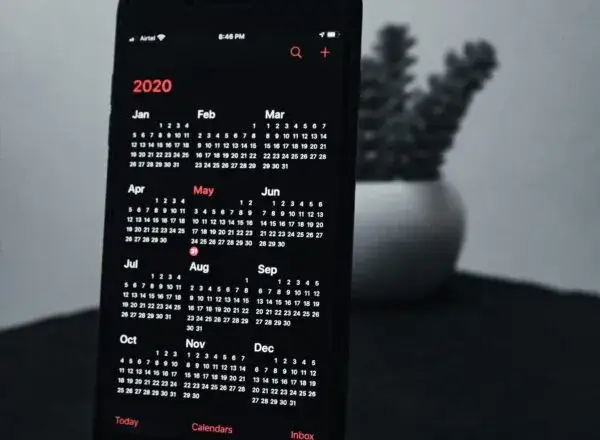 Czy szkoła zawodowa wlicza się do urlopu? Sprawdź, co musisz wiedzieć