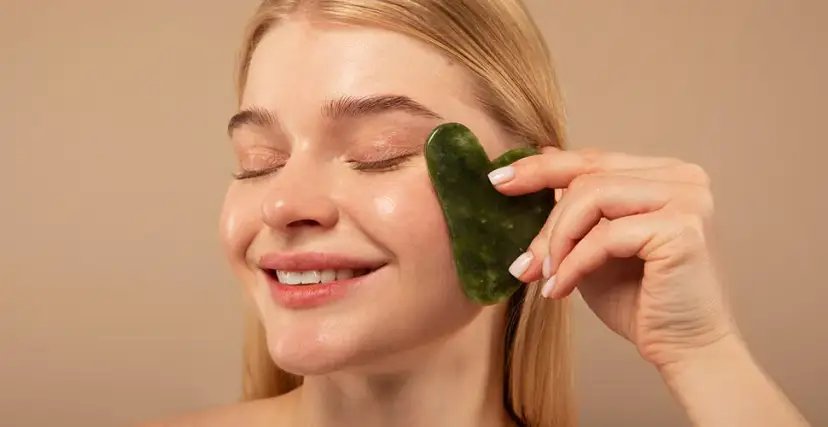 Jak wykonywać masaż twarzy, by uniknąć błędów i zyskać zdrową skórę