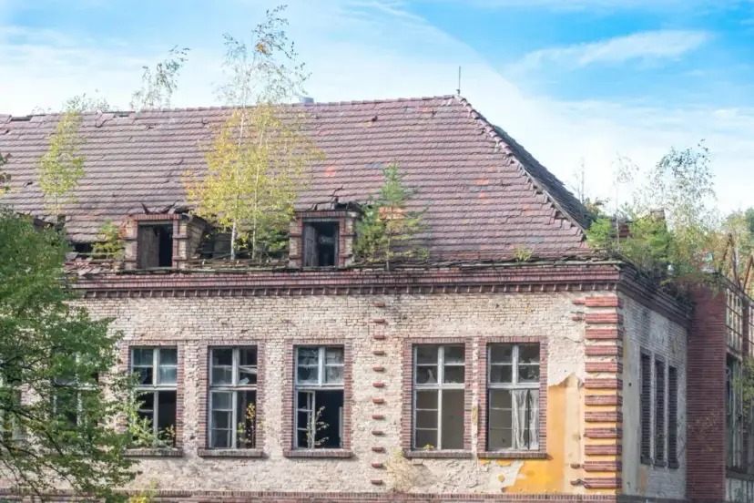 Remont starego domu 2026: Ile kosztuje i jak nie przepłacić?