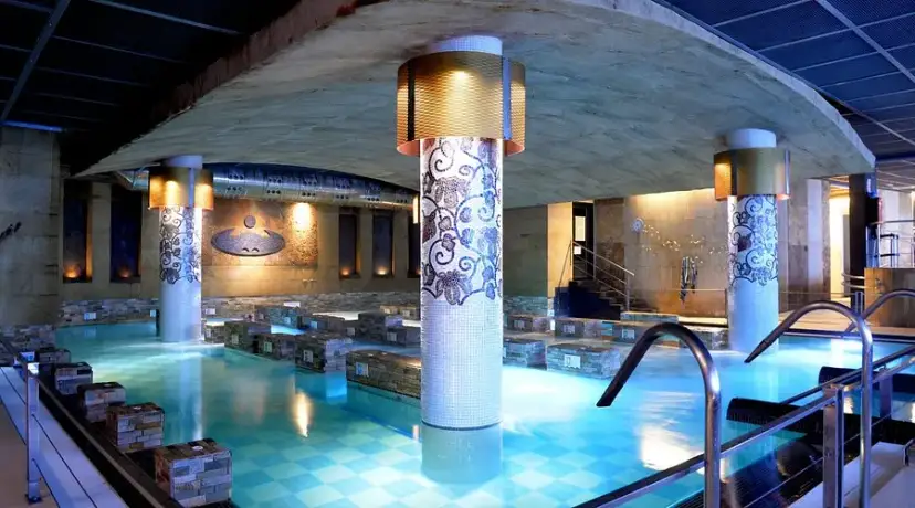 Balneario La Perla: ¿Es el Mejor Oasis de Talasoterapia en San Sebastián?