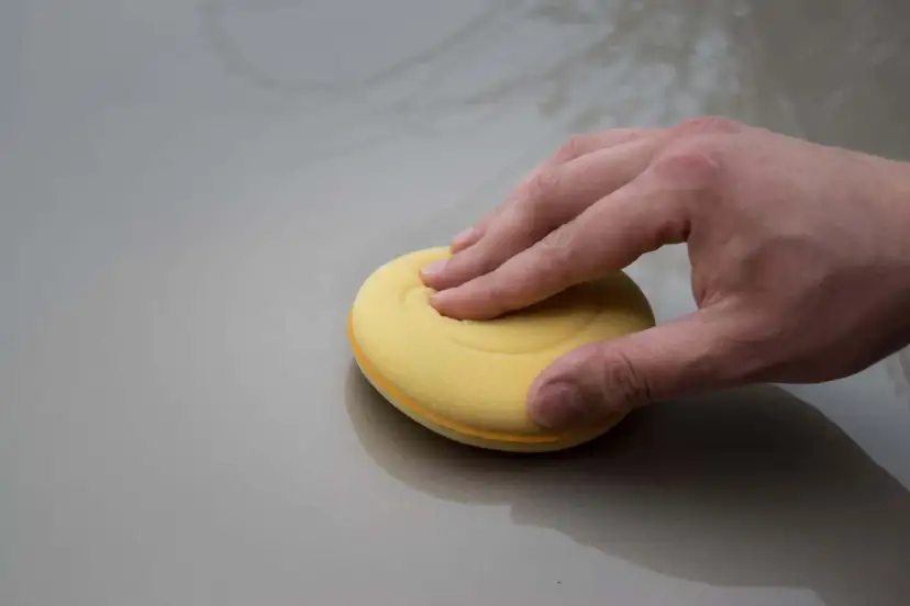 Woskowanie samochodu: Co ile, czym i jak sprawdzić?