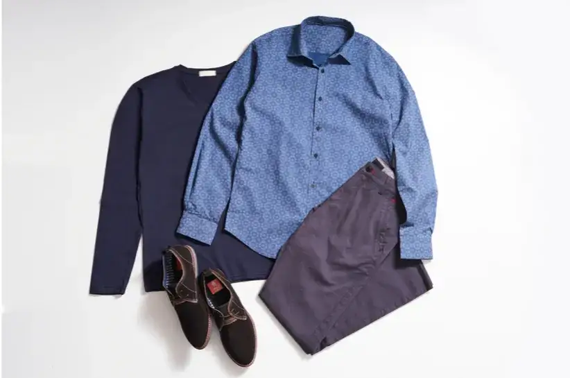 Jakie spodnie do niebieskiej koszuli – unikaj modowych faux pas