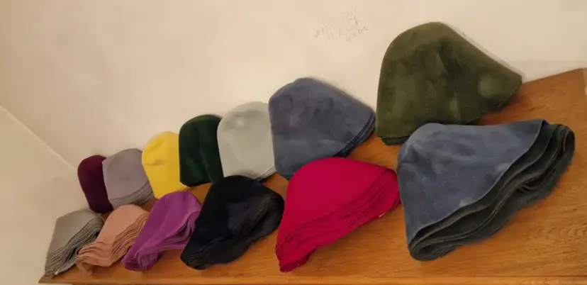 Czapka do sauny: Filc czy Wełna? Która ochroni Cię lepiej?