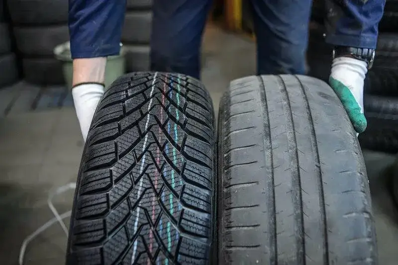 Ile kosztują opony zimowe? Sprawdź ceny i uniknij wysokich wydatków