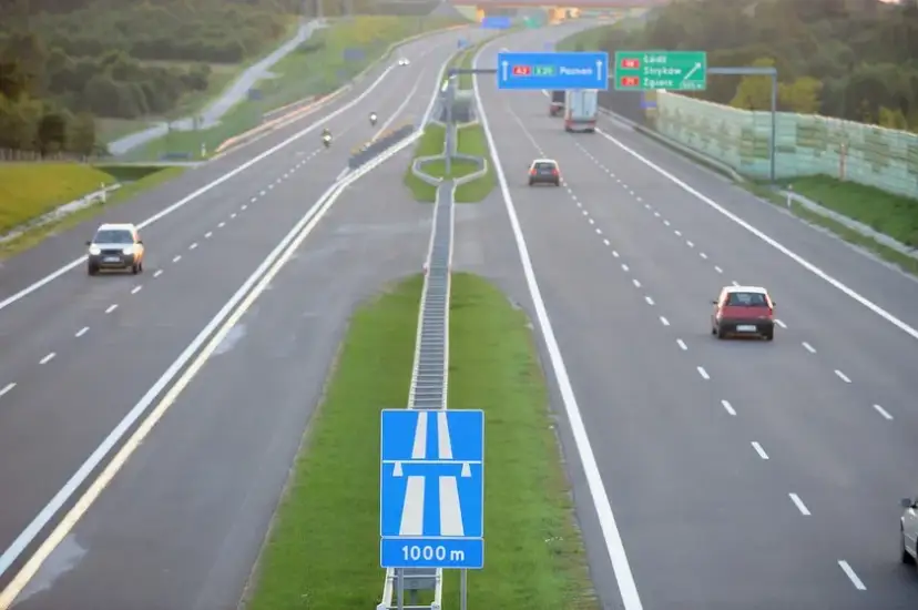 Prawo jazdy za prędkość na autostradzie: Kiedy i jak je stracisz?