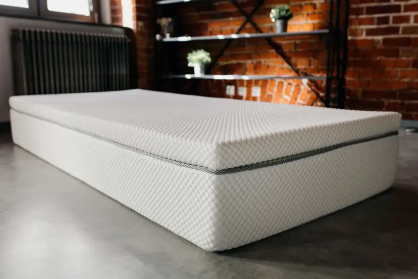 Materac ponad ramą: Jaka wysokość jest idealna dla Twojego snu?