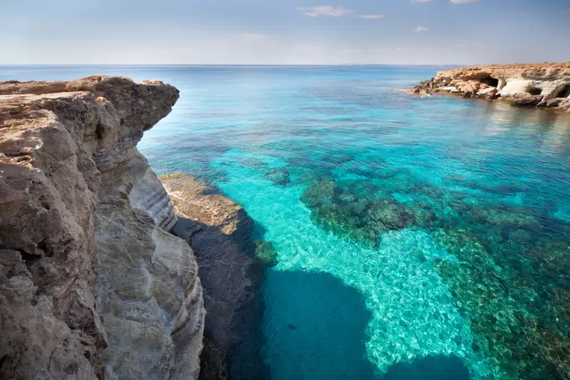 Cypr: Morze Śródziemne! Kiedy i gdzie najlepiej się kąpać?