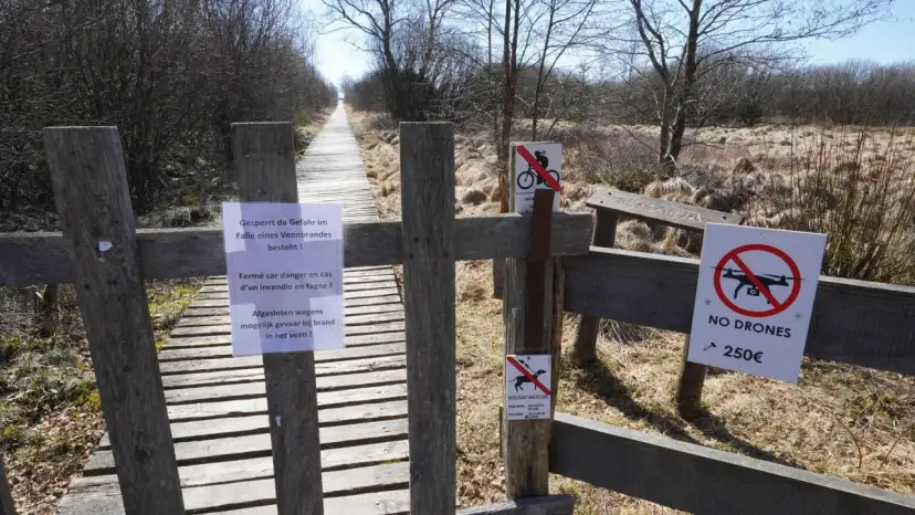 Rote Flaggen am Berg: Warnsignale erkennen & sicher bleiben