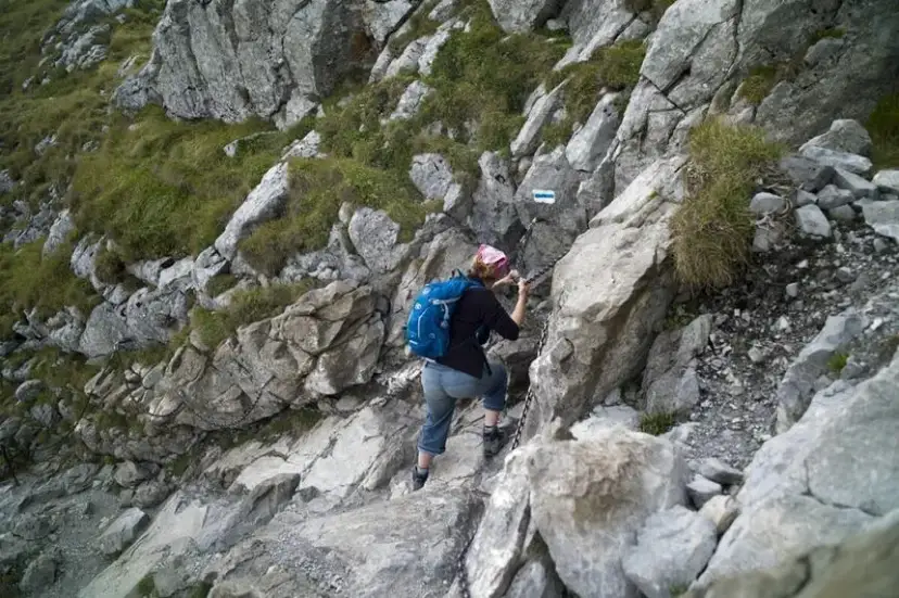Czy szlak na Giewont jest trudny? Odkryj, co musisz wiedzieć przed wędrówką
