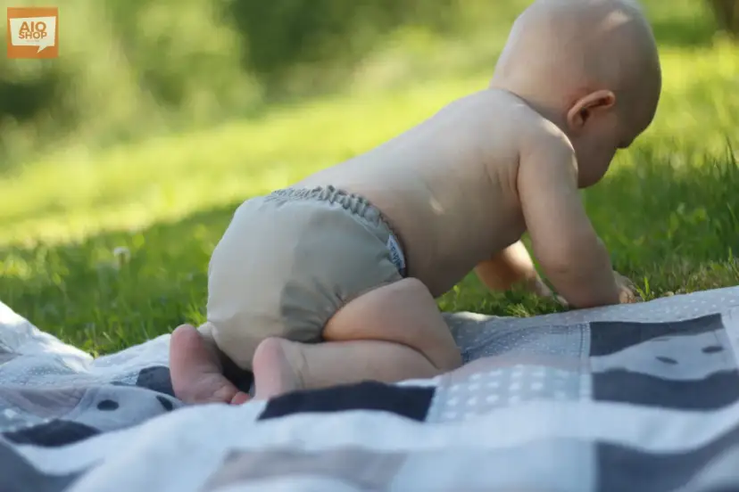 Pieluchy dla noworodka: Jak wybrać najlepsze? Praktyczny przewodnik