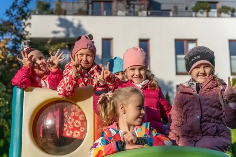 Ile kosztuje żłobek prywatny w Warszawie? Sprawdź ukryte wydatki