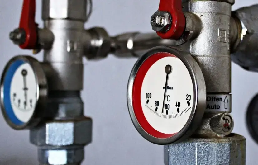 Najlepsze kotły co na ekogroszek – wybierz oszczędność i efektywność