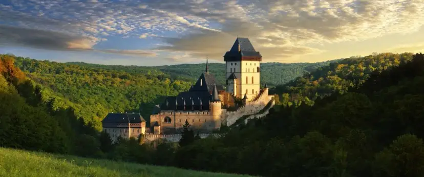 Najlepsze trasy motocyklowe w Czechach - odkryj ukryte skarby