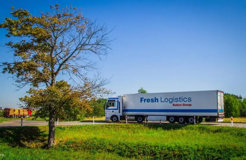 Transport nabiału, a prawo – praktyczny przewodnik dla przewoźników