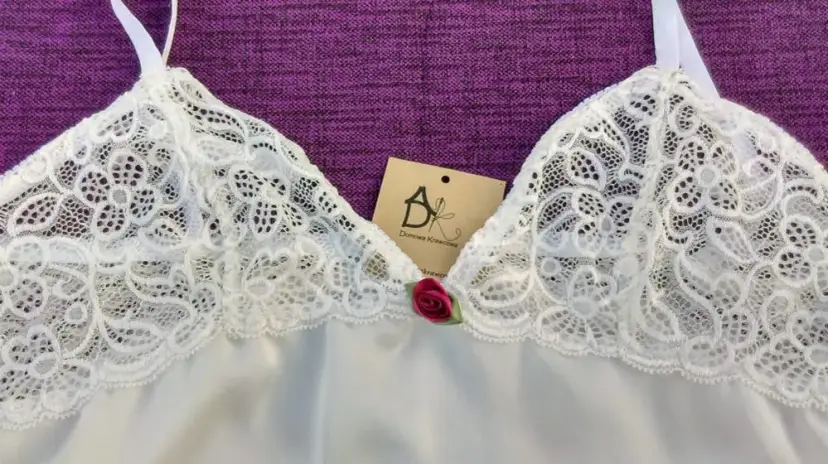 Jak uszyć koszulę nocną - proste kroki, które ułatwią szycie