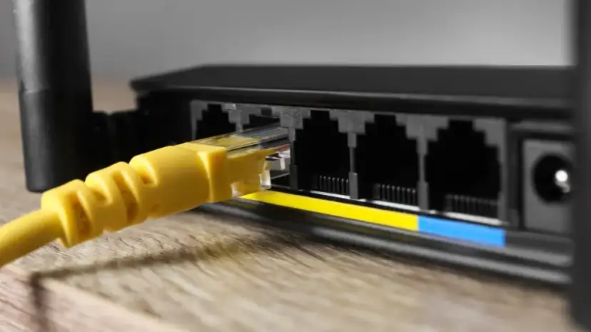 Jak podłączyć kabel internetowy do routera - uniknij problemów z połączeniem