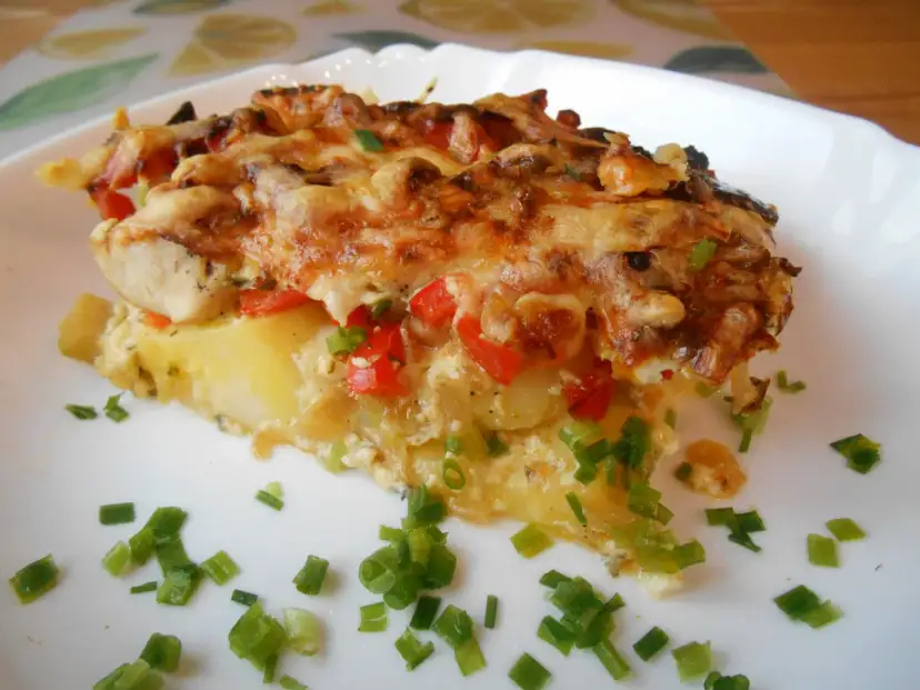 Zapiekanka z kurczakiem i ziemniakami: Przepis mistrza (bez błędów!)