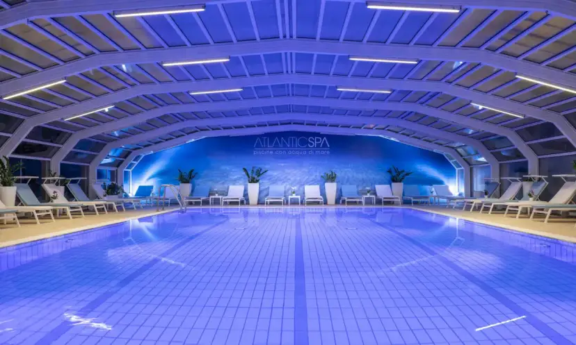Hotel Atlantic Riccione: Guida Soggiorno Esclusivo & Benessere