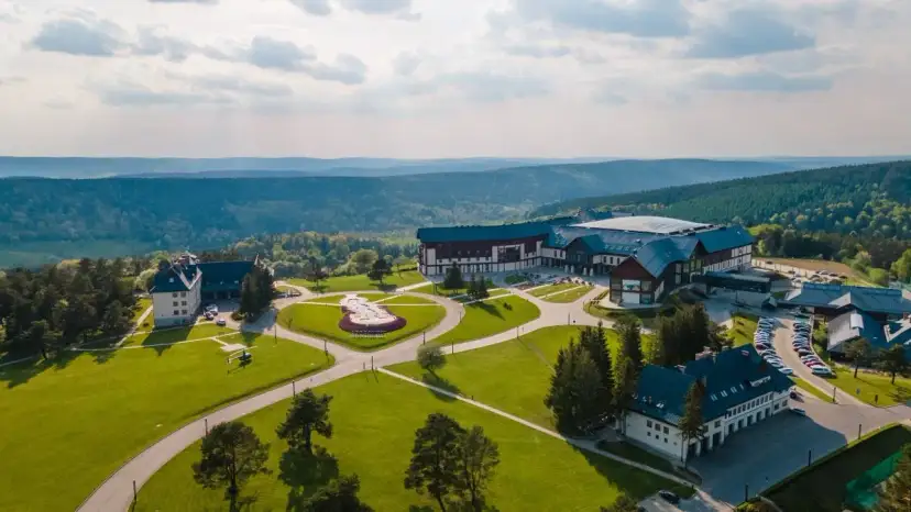 Kto jest właścicielem hotelu Arłamów? Poznaj interesującą historię