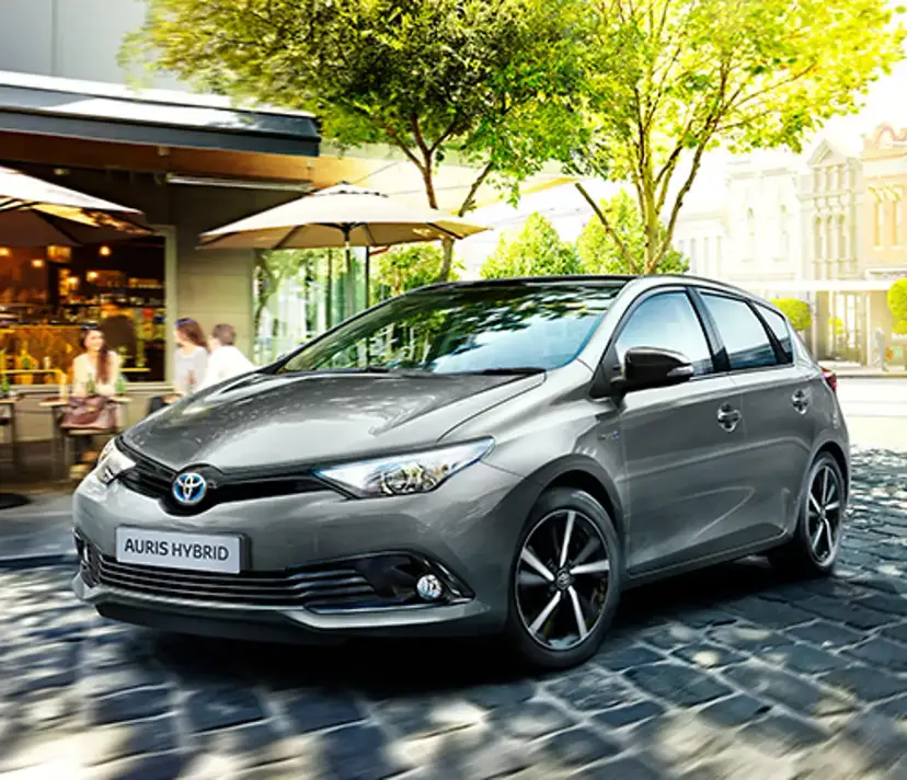 Pojemność baku Toyota Auris Hybrid – poznaj różnice między modelami